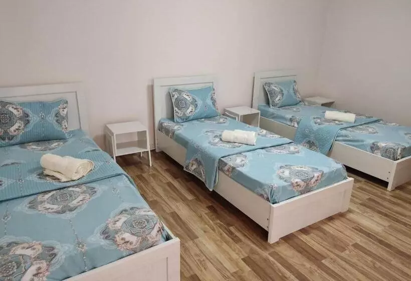 ペンション Amirjon