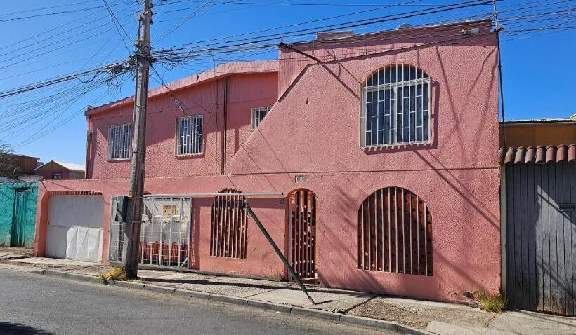 פנסיון Ganbaru Hotelería Hostal Gabriela