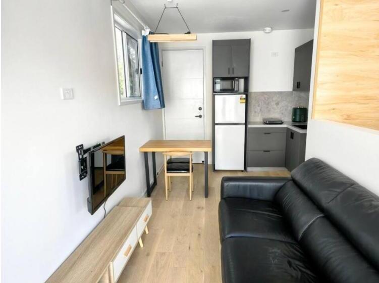 פנסיון Roger Home