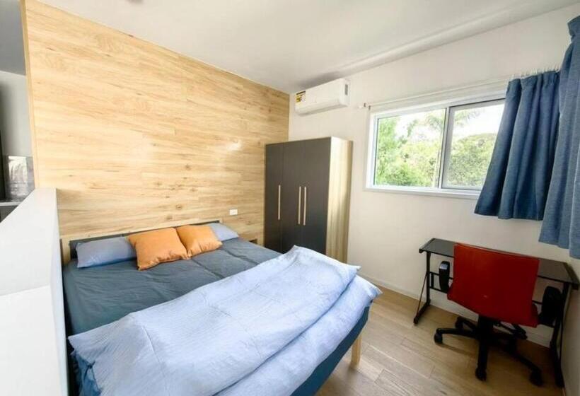 פנסיון Roger Home