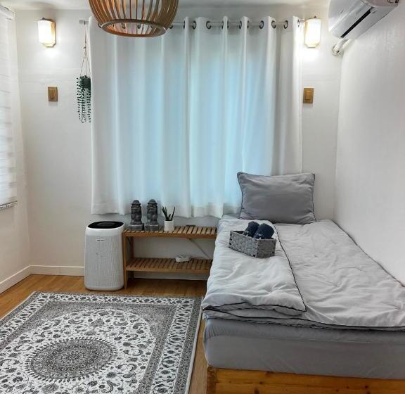 Auberge Hôtelière Hello Hamdeok