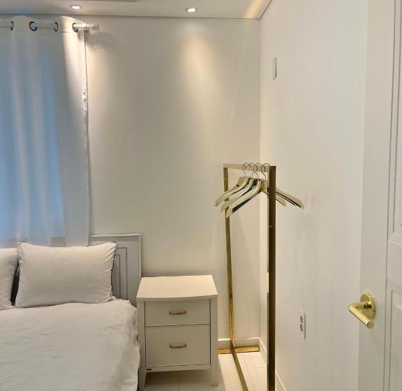 Auberge Hôtelière Hello Hamdeok