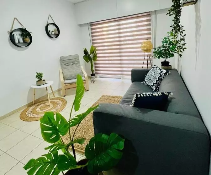 هاستل Tower Court Rooms