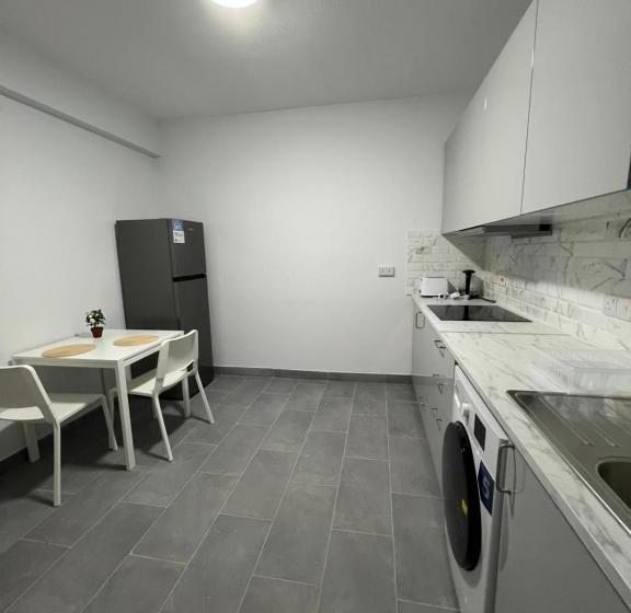 Ostello Tower Court Rooms