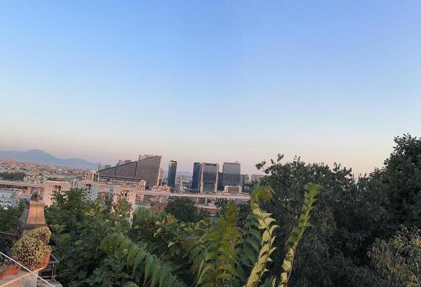 تختخواب و صبحانه Blessing Room 4