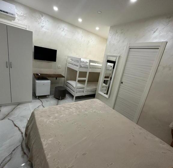 تختخواب و صبحانه Blessing Room 4