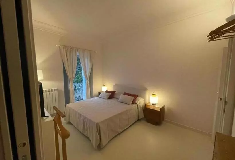 Aamiaismajoitus (B&B) La Dimora Di Pindaro