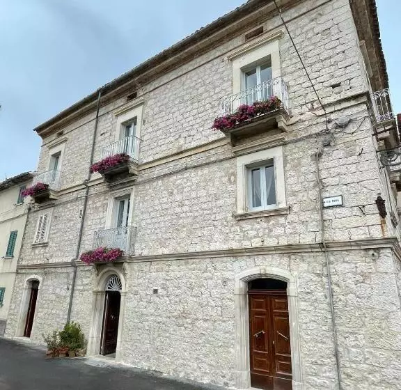 Aamiaismajoitus (B&B) La Dimora Di Pindaro