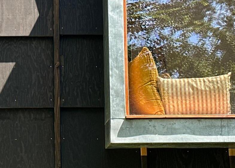 Bed and Breakfast Micro Palaces