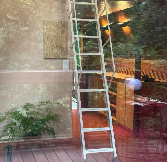 Bed and Breakfast Micro Palaces