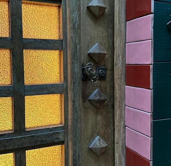 Bed and Breakfast Micro Palaces