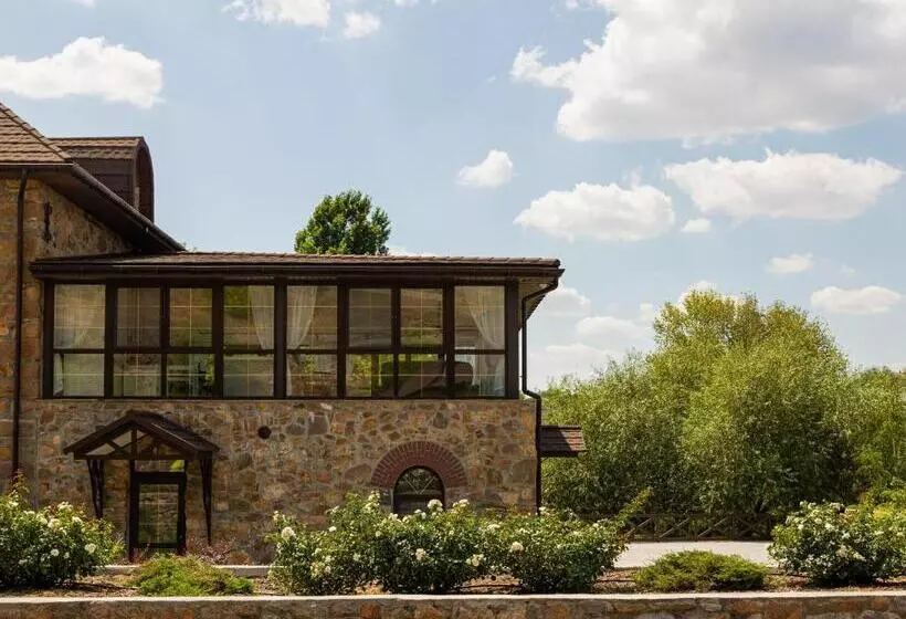 Hotelli резиденція на водяному млині