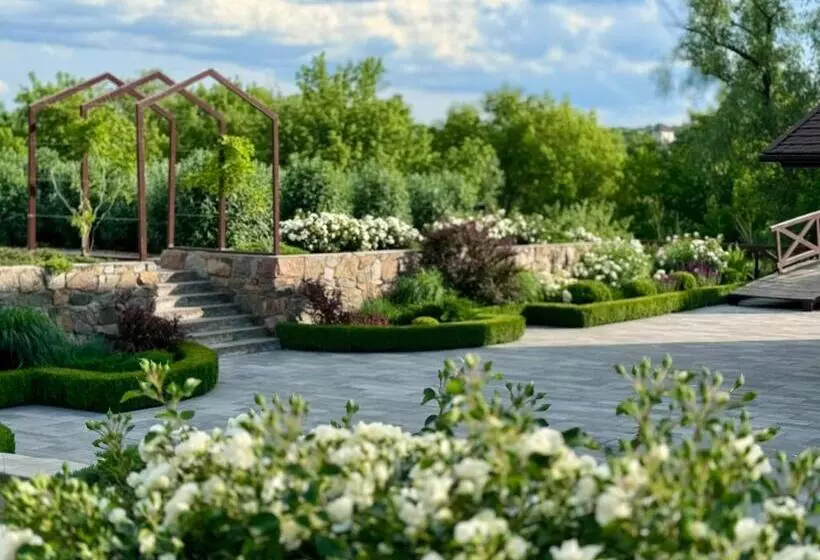 Hotelli резиденція на водяному млині