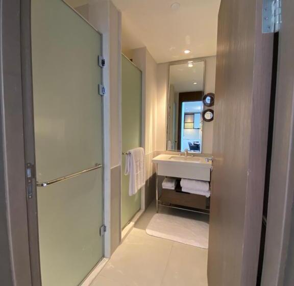 هتل Address Beach Resort Marassi