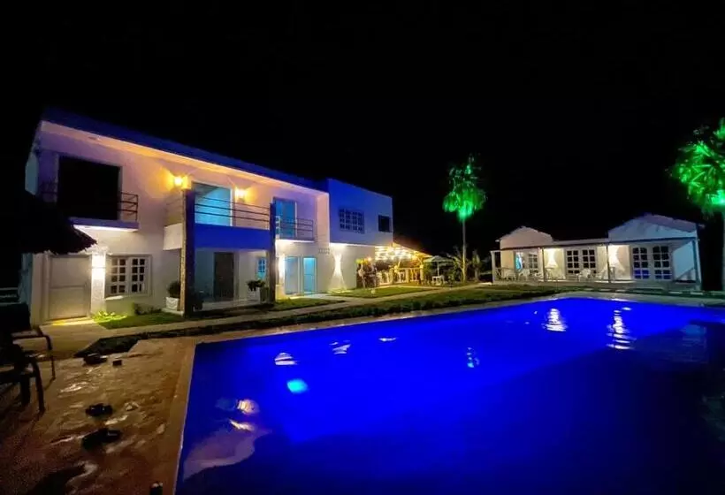 Hotelli Casa Rossy Un Encanto