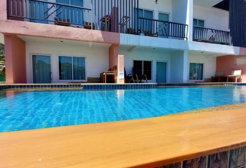 Hotel Chambre Très Grand Lit