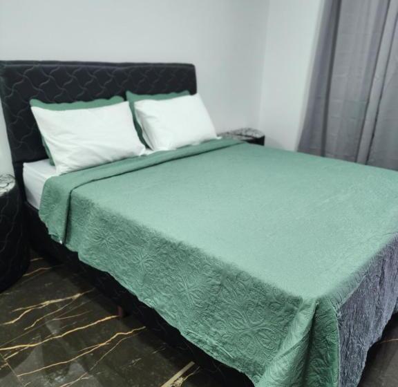 هتل کپسول Hospedaje Santa Sofía