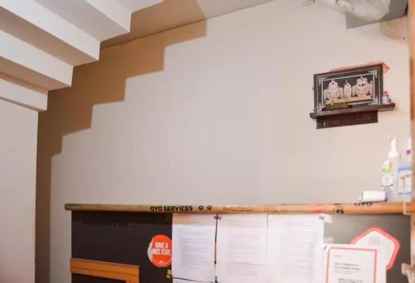 ホテル Goroomgo Caroline Homestay Bhubaneswar