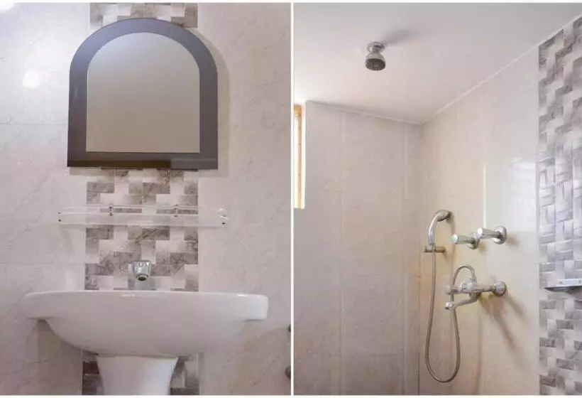 ホテル Goroomgo Caroline Homestay Bhubaneswar