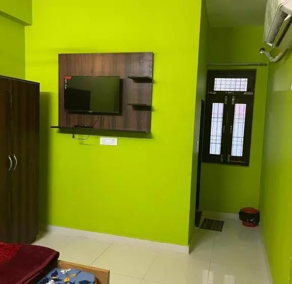 Hotelli Shree Raj Homestay Ac Room