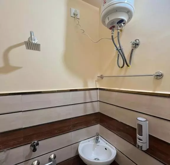 Hotelli Shree Raj Homestay Ac Room