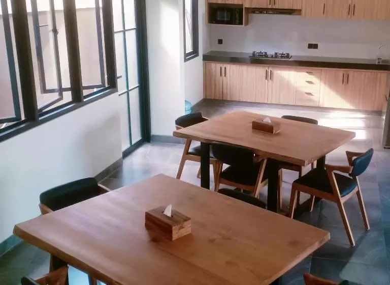 ペンション Aamoda Rooms