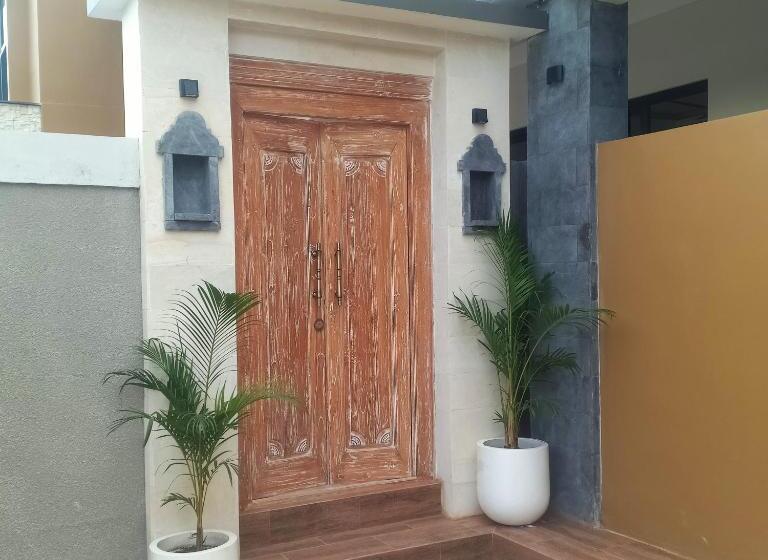 بنسيون Aamoda Rooms