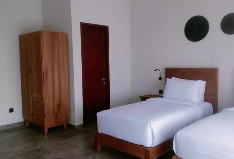 ペンション Aamoda Rooms
