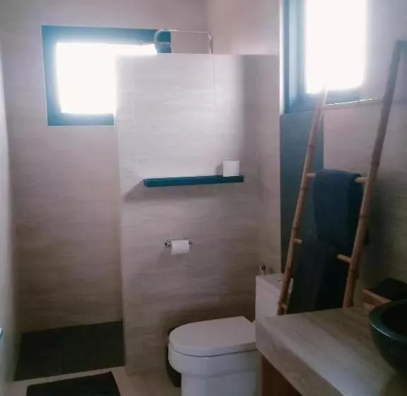 ペンション Aamoda Rooms