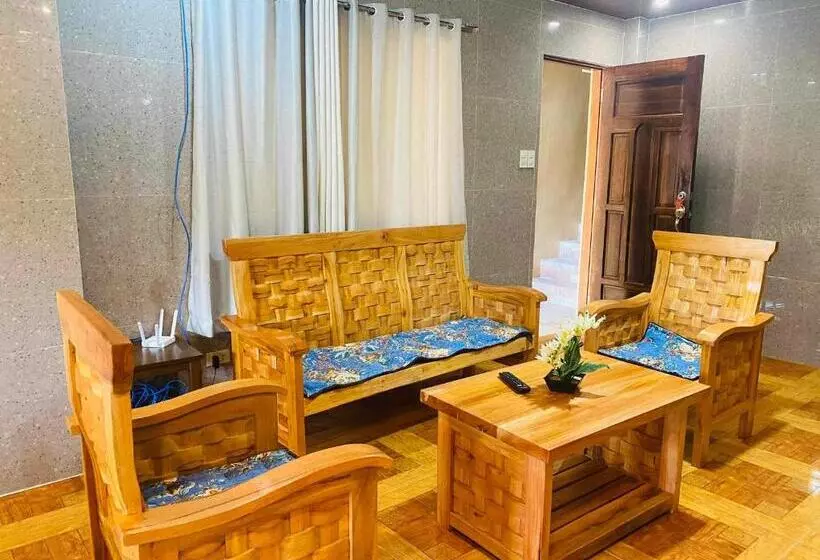 ペンション Ardenia S Transient House