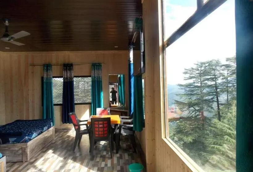 ペンション Midway Resturant And Guest House, Dhanaulti