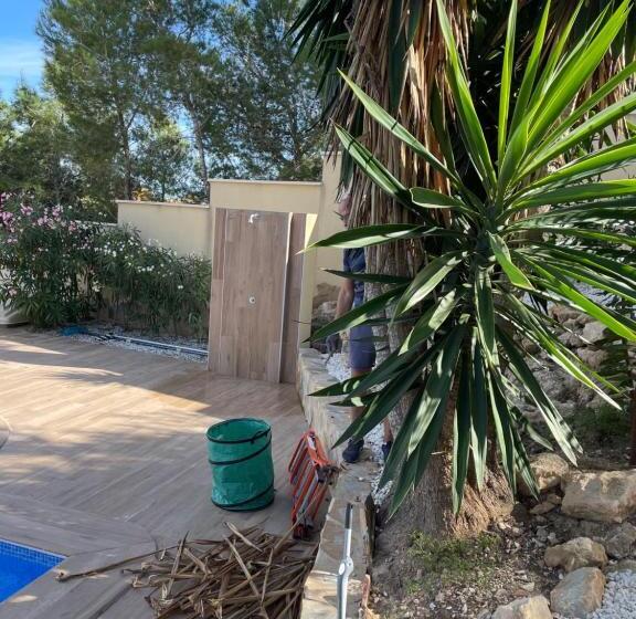 پانسیون Sopato