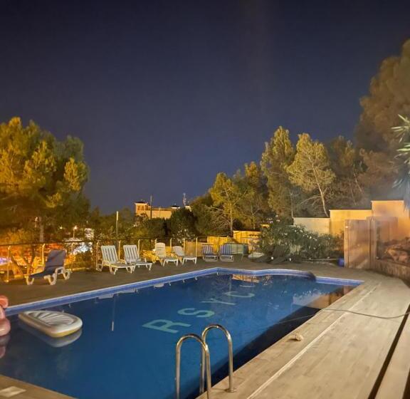 پانسیون Sopato