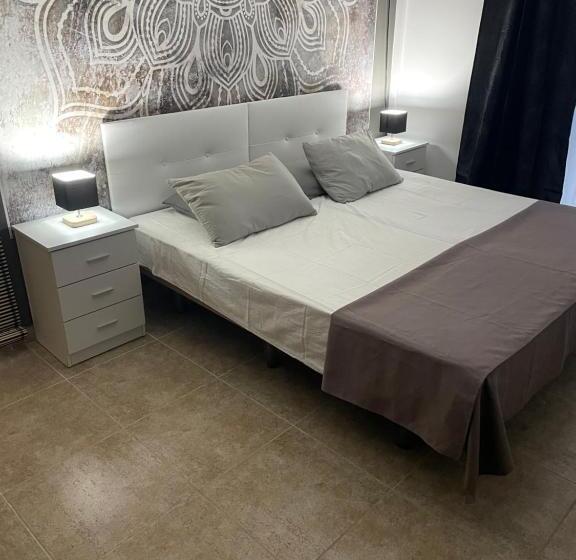 پانسیون Sopato