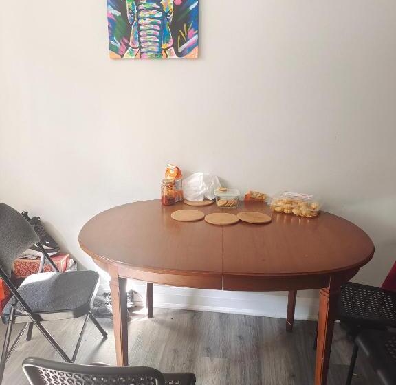 Panzió Tom Oker唐人之家