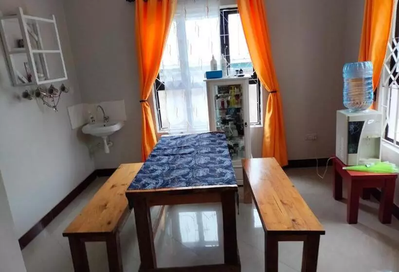 Visitor S Hostel