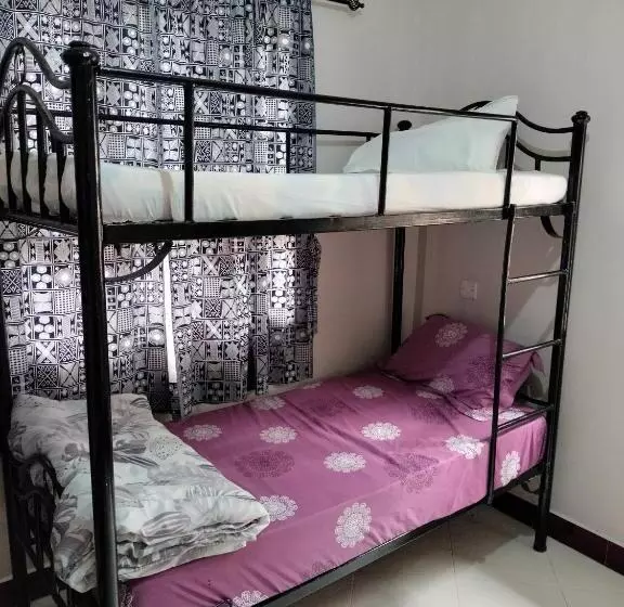 Visitor S Hostel