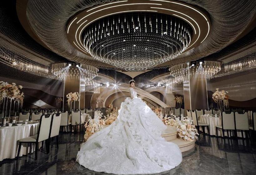 高新新悦国际酒店