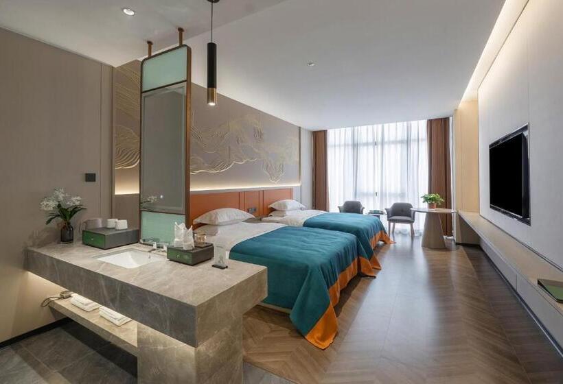 高新新悦国际酒店