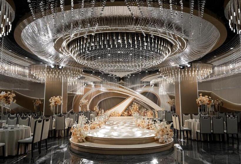 高新新悦国际酒店