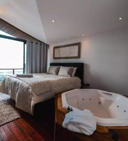 Aamiaismajoitus (B&B) Pousada Dona Pedra   Cabana Opala