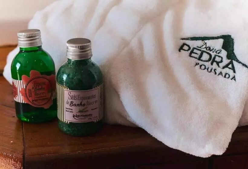 Aamiaismajoitus (B&B) Pousada Dona Pedra   Cabana Opala