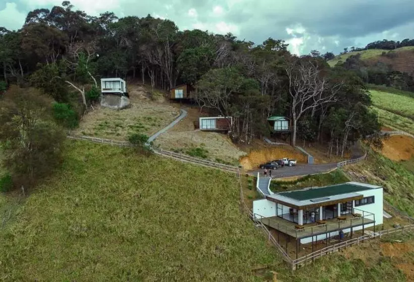 Aamiaismajoitus (B&B) Pousada Dona Pedra   Cabana Opala