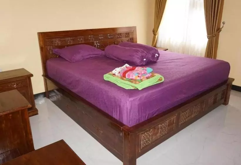 هتل Oyo 94147 Anasya Homestay
