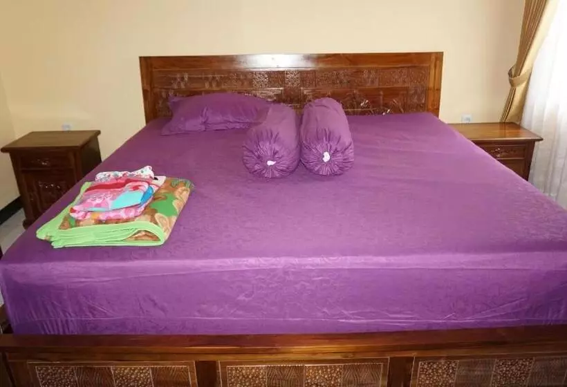 هتل Oyo 94147 Anasya Homestay