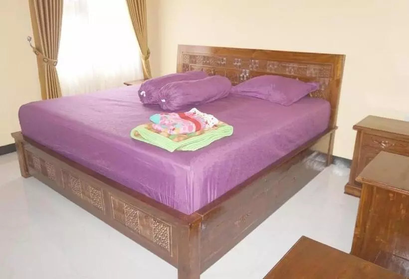 هتل Oyo 94147 Anasya Homestay