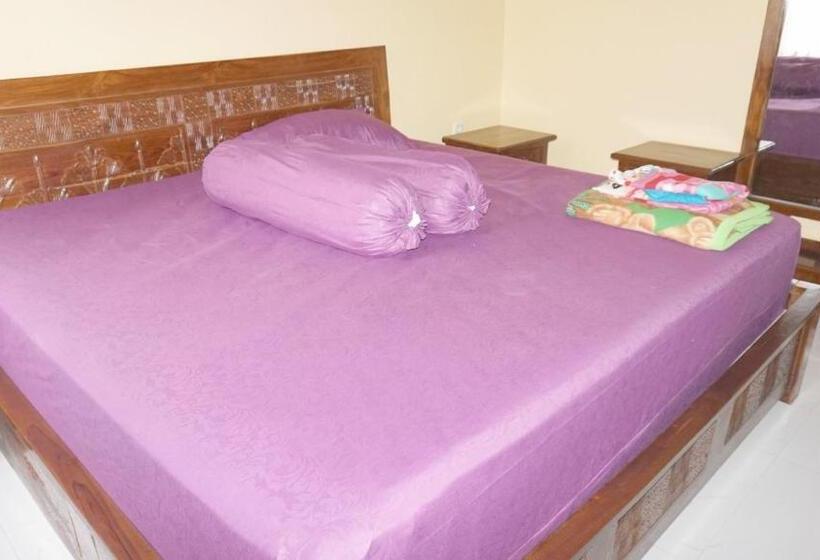 Отель Oyo 94147 Anasya Homestay