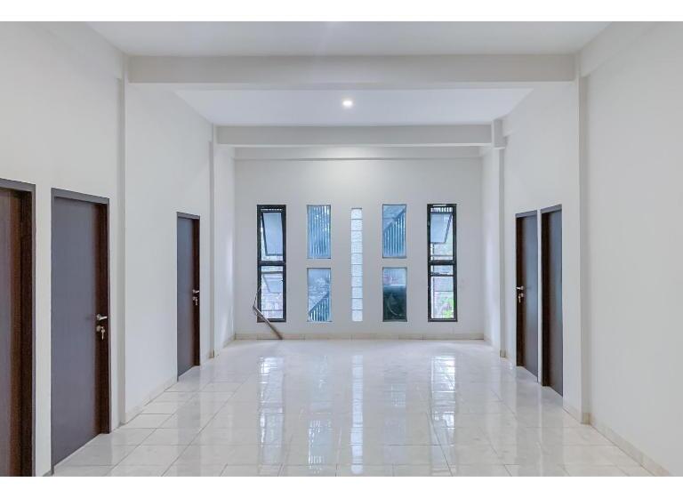 هتل Reddoorz Plus At D San Residence Buah Batu