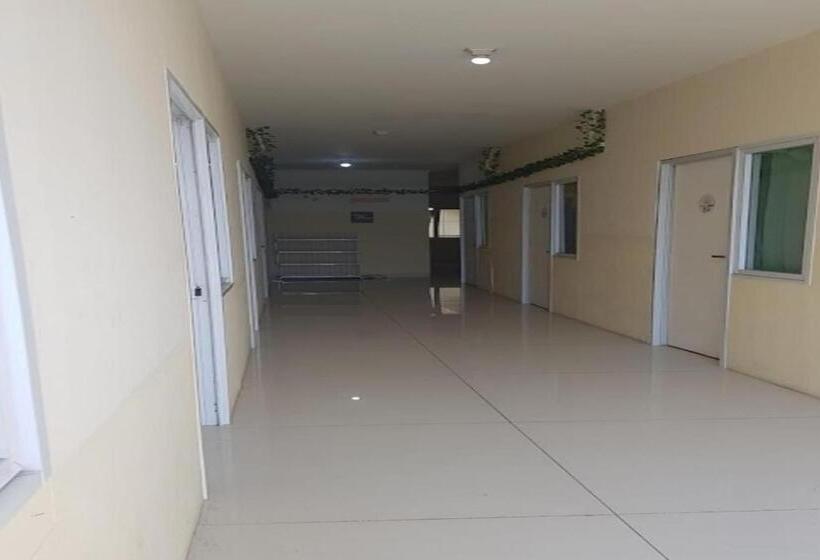 Hotel Spot On 94166 Kost Bunda Syariah