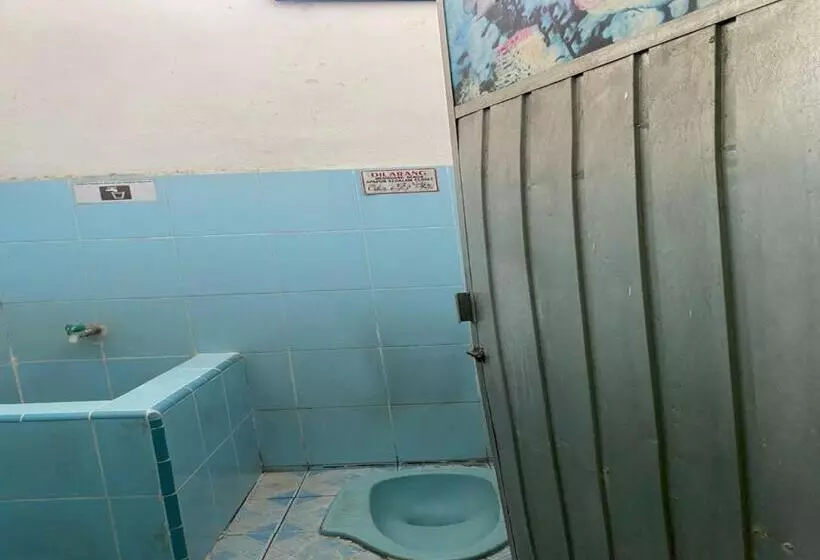 Hotelli Spot On 94166 Kost Bunda Syariah